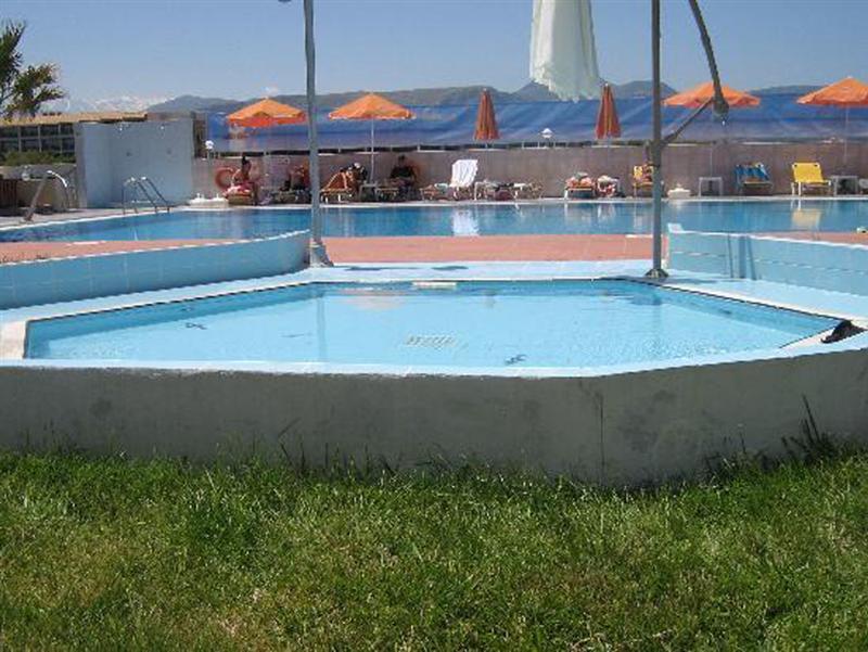 Zeus Hotels Neptuno Beach Amoudara  Exterior photo